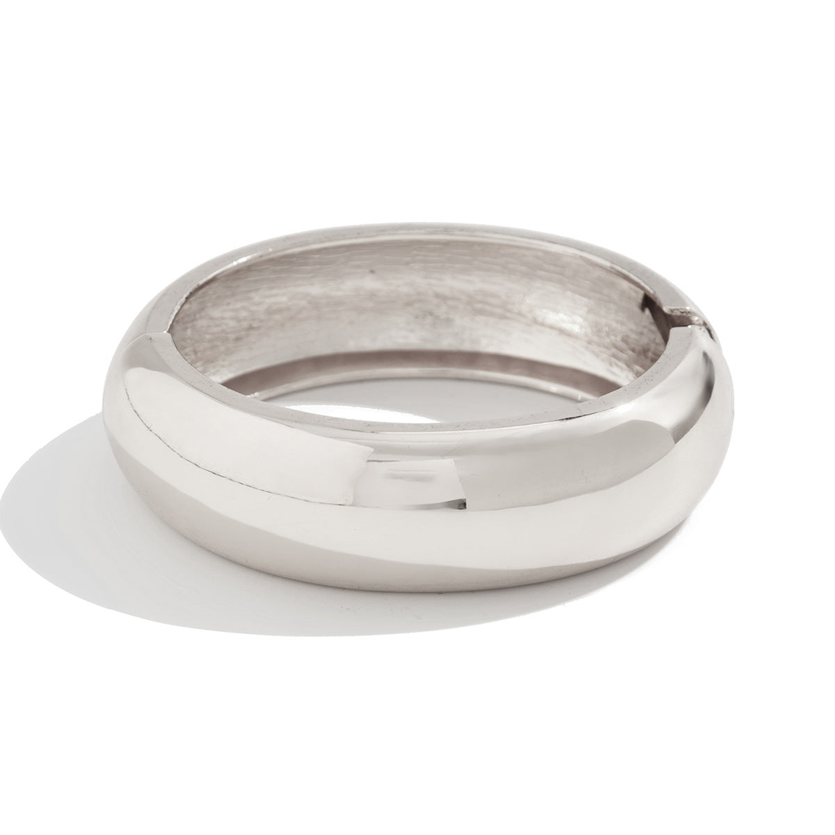 Bracelet métallique tendance à courbes irrégulières Style décontracté chic