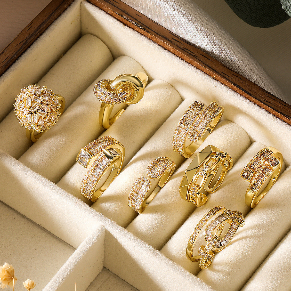 Bague de luxe Design géométrique ajustable