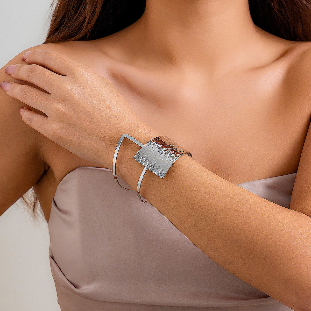 Bracelet Design géométrique effet Vague