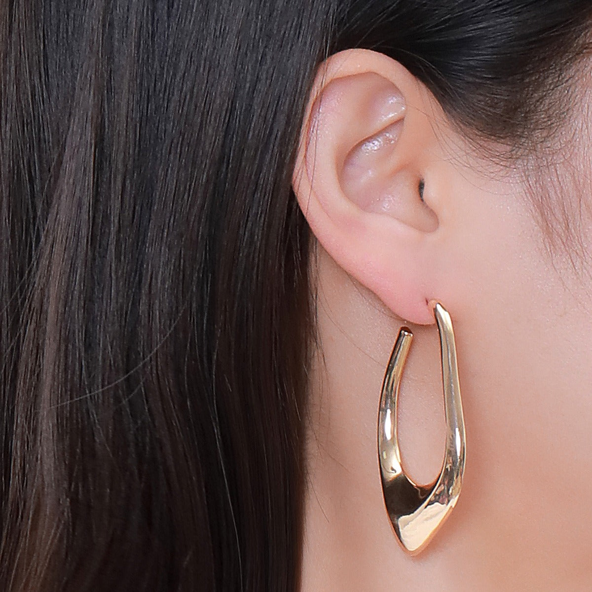 Boucles d’oreilles ajourées irrégulières