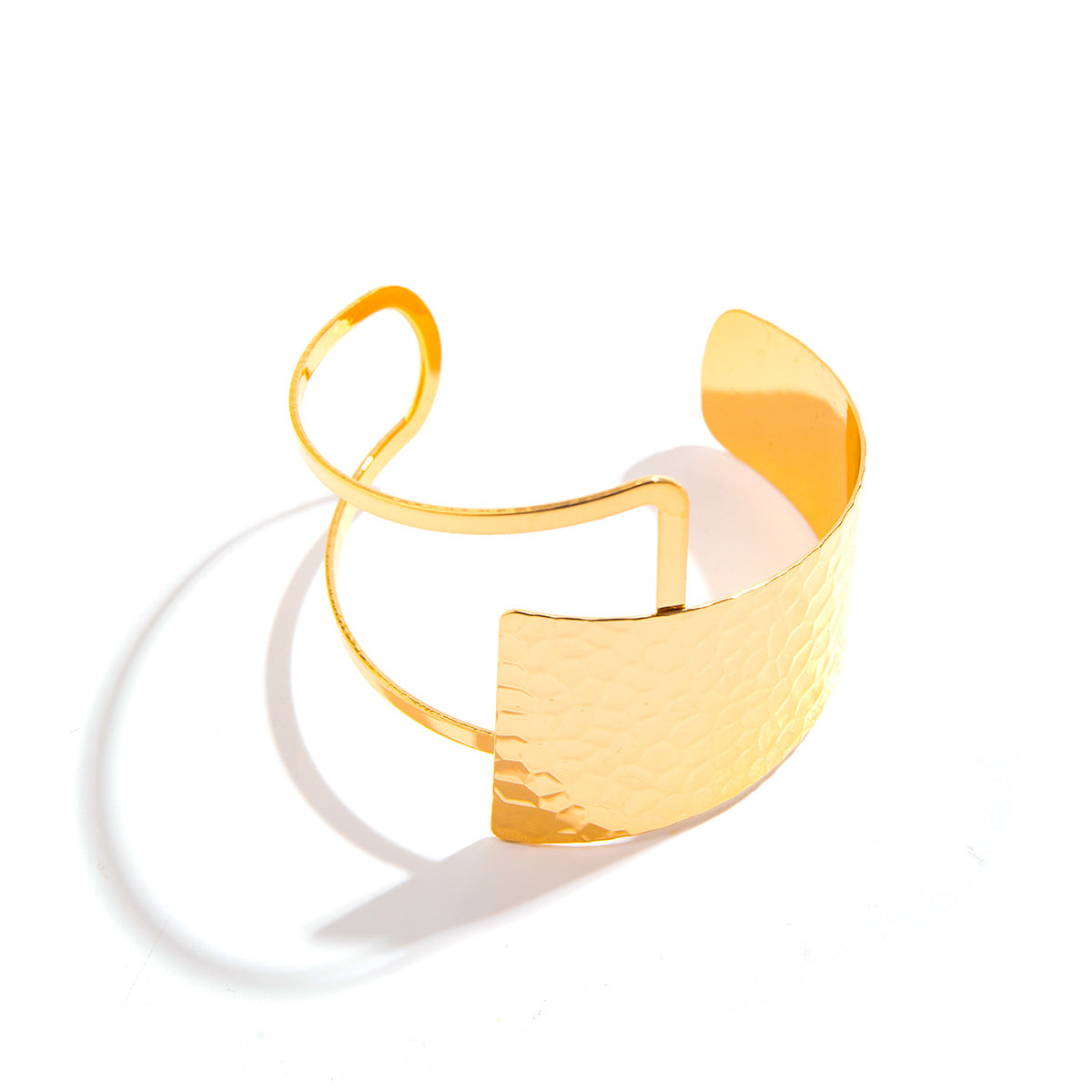 Bracelet Design géométrique effet Vague