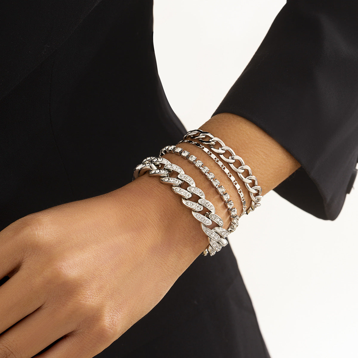 Bracelet chaîne serpent rétro – Style audacieux avec strass
